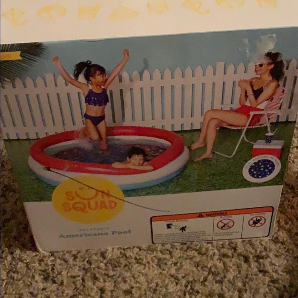 Americana Inflatable Pool